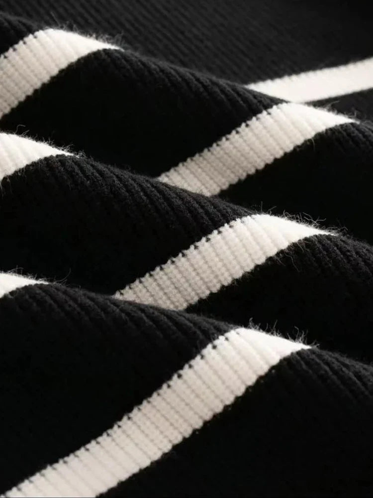 Pull Rayures Zippé Old Money Homme